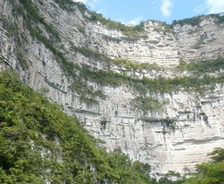  mountains and canyons 